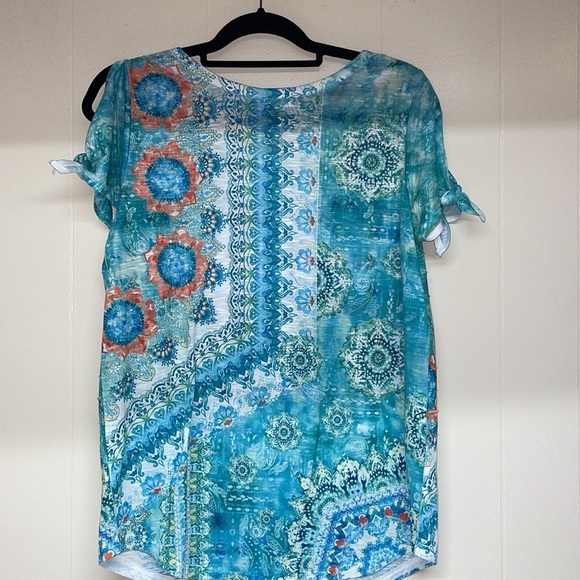 Time and Tru Cold Shoulder Tunic SzS - Picture 6 of 7